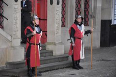 Die Hansegilde-Wachen vor dem Rathaus